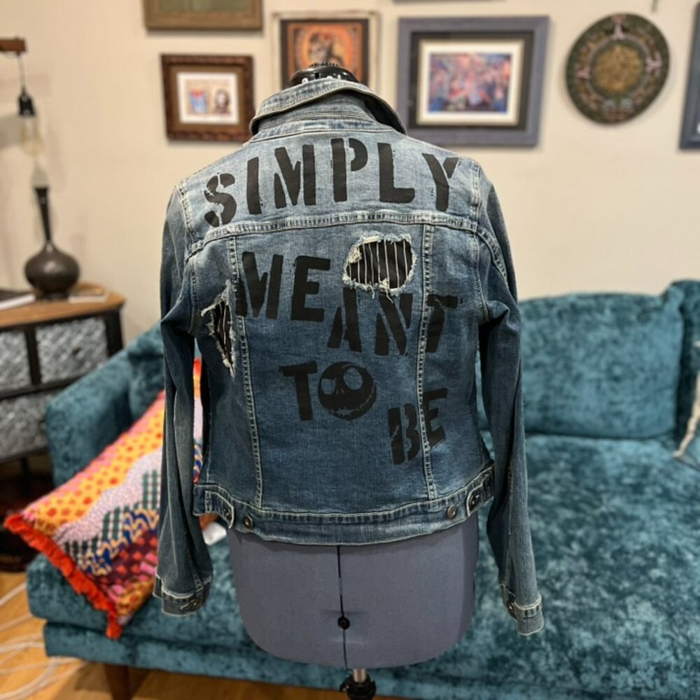 Disney Nightmare Before Christmas Women's Denim Jacket Jack Skellington Sz L